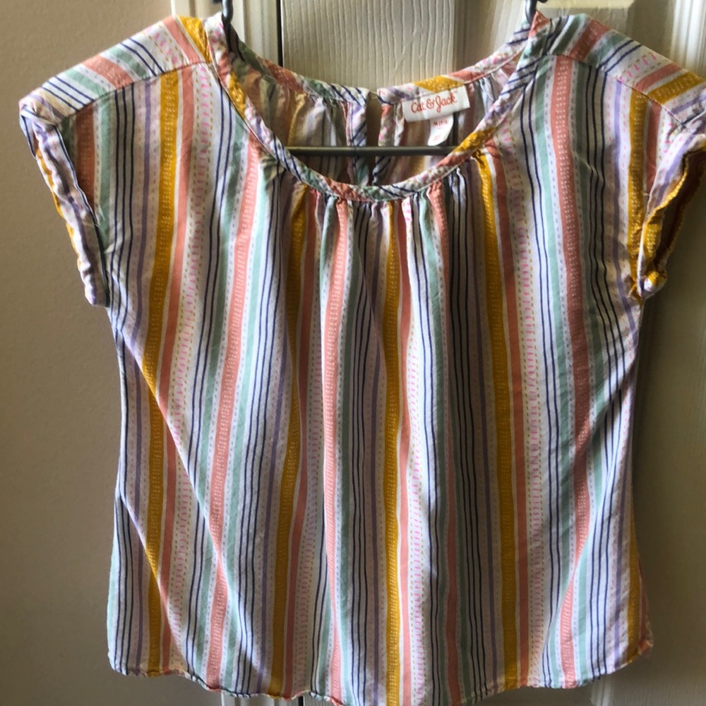 Boho adorable Cat & Jack top